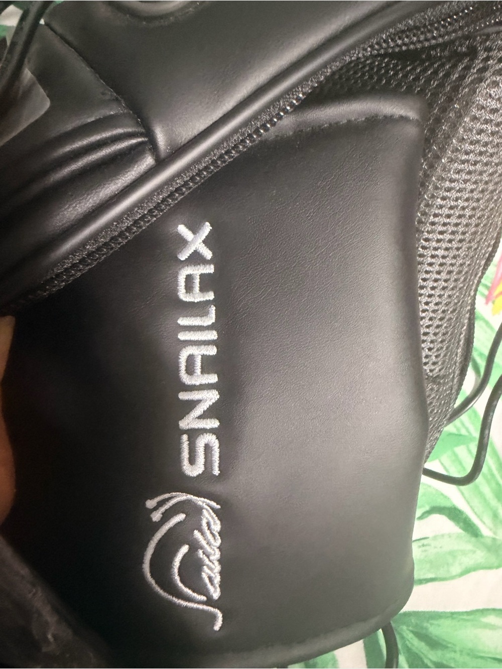 Snailax SL-632 Neck & Shoulder Shiatsu Massager w/ Heat Setting